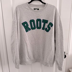 Roots Oversized Sweatshirt - Size medium
